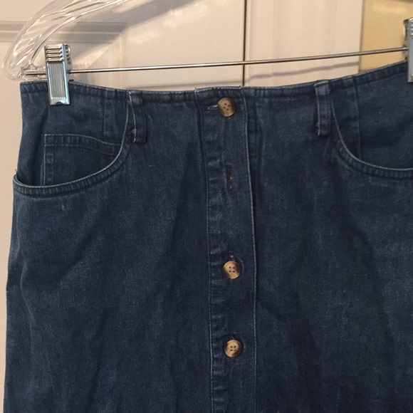 Talbots’s jean skirt - Picture 2 of 2